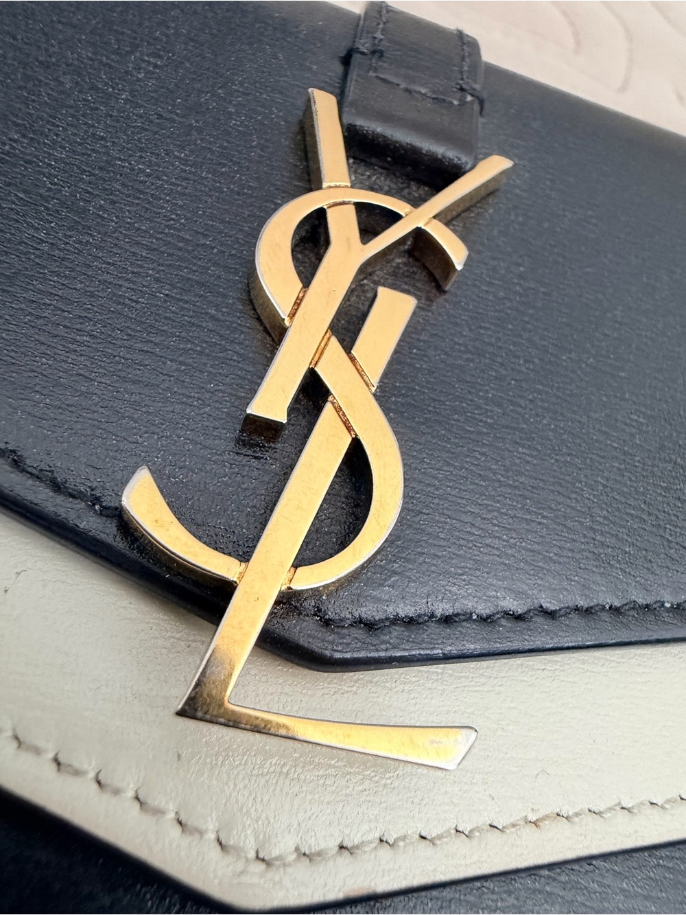 Rare YSL Sulpice multilayered Envelope Leather Wallet Black/Cream - Picture 12 of 12